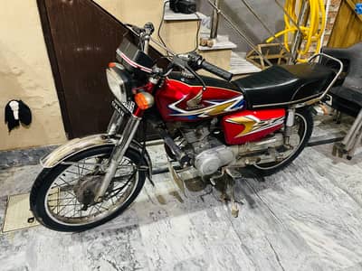 Honda 125 2020 model 10/9 condition Lush condition URGENT SALE HA
