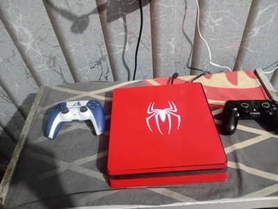 ps4 slim 500gb 1 orignal and 1 ps5 copy contriller