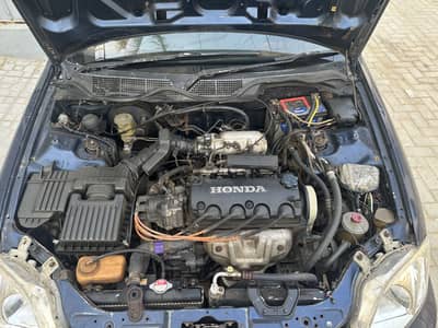 Honda Civic Oriel 2000