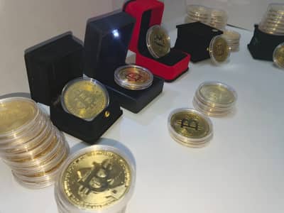 Luxury Gold Coin Souvenir with Gift Box Premium Decorative Gold Coin