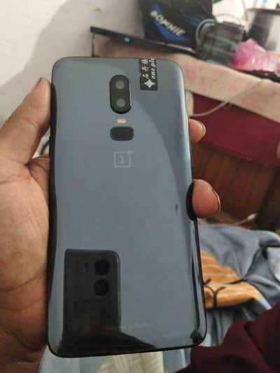 One Plus 6