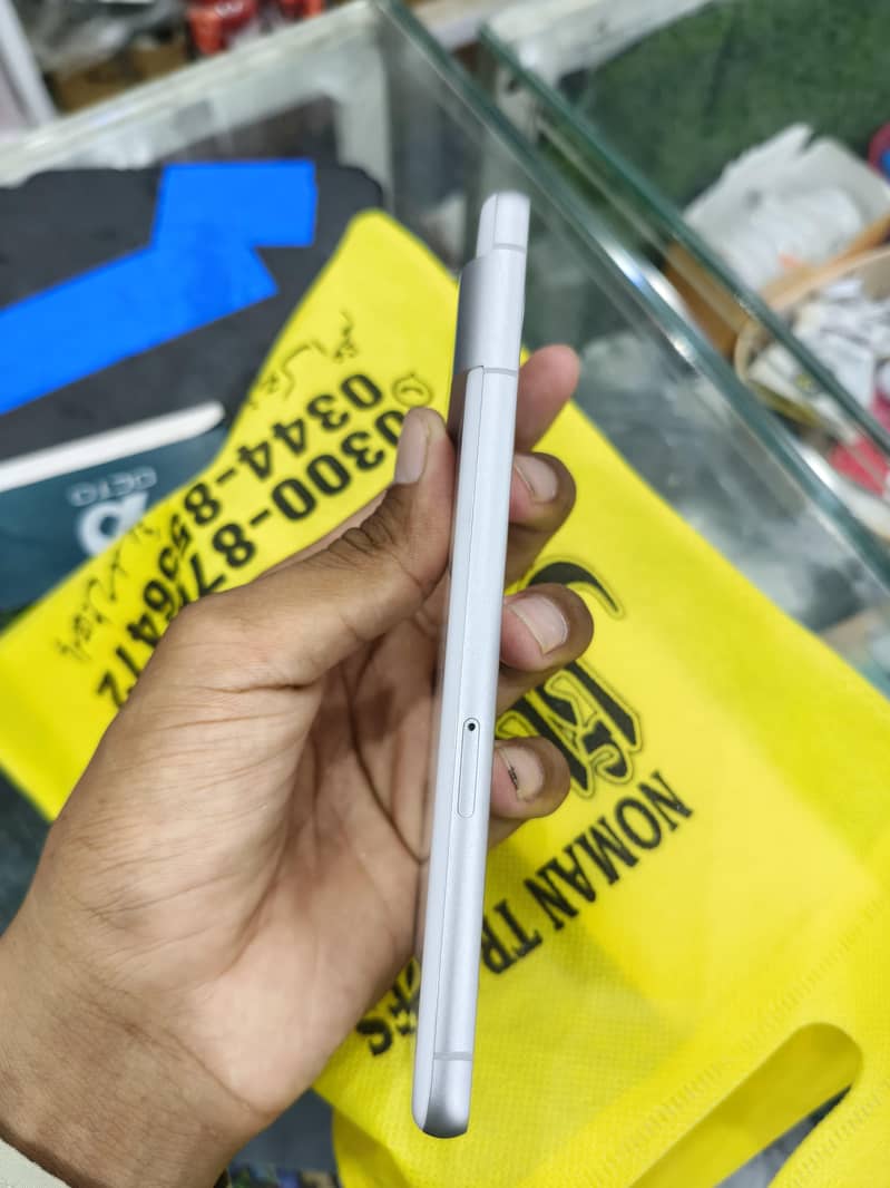 Google Pixel 7 2