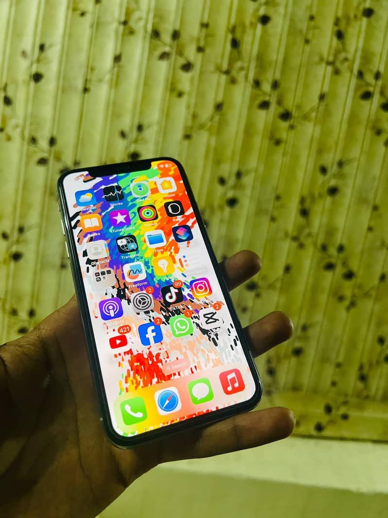 Apple iPhone X 2