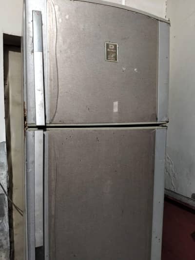dawlance large size fridge for sale