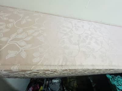 foam bed new masha Allah aik bar bhii use nahii kiya