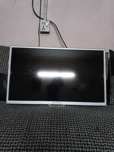 Ecostar 29 inch LCD For Sale