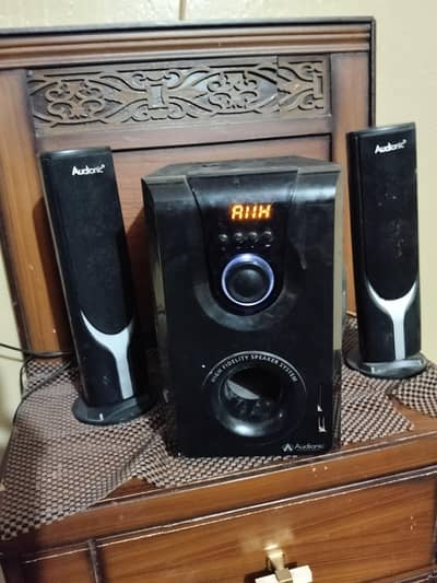 Audionic speakers AD-7000