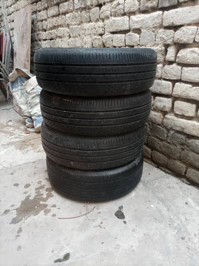 Car tyres