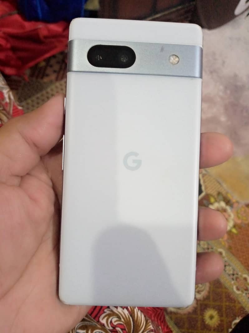 Google Pixel 7a 5