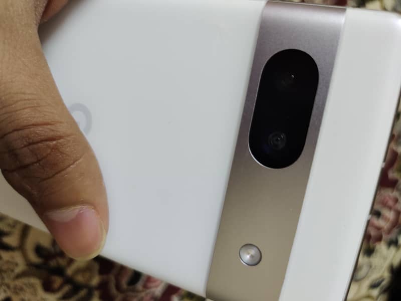 Google Pixel 7a 2