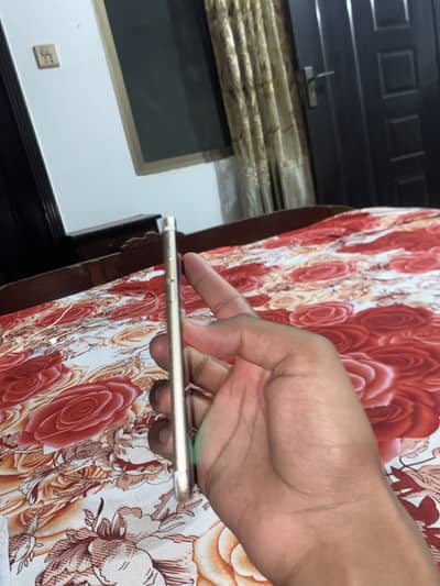 Apple iPhone 6