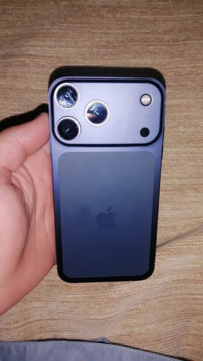 Apple iPhone Xr convert 17 pro