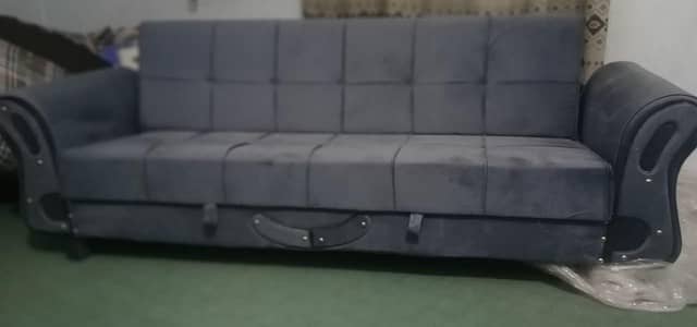 new luxurious sofa comebed best quality