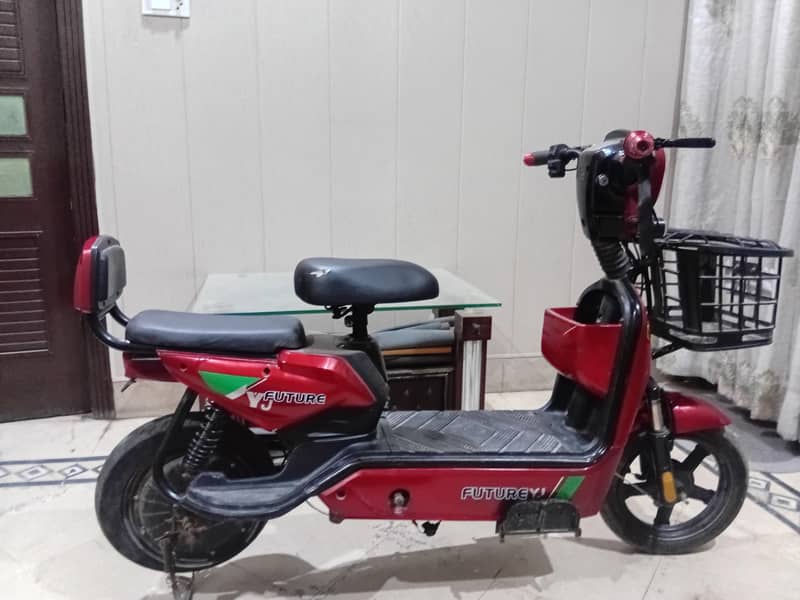 scooty 3