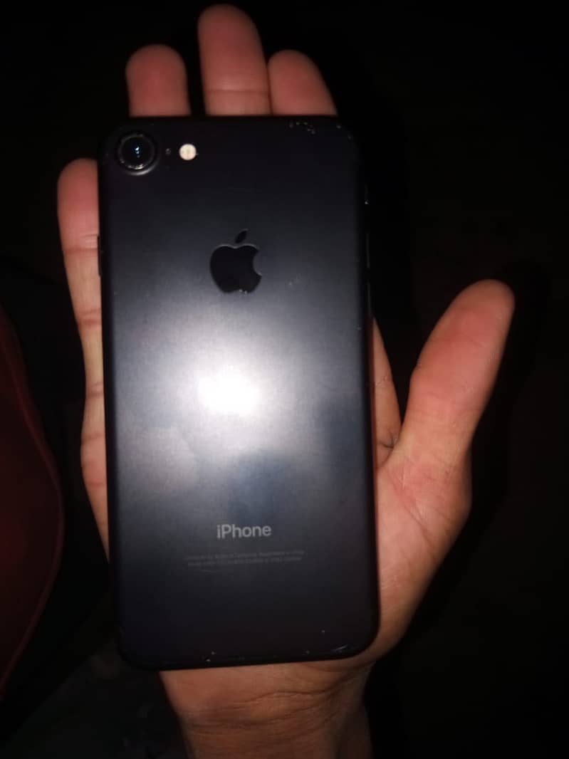 Apple iPhone 7 5