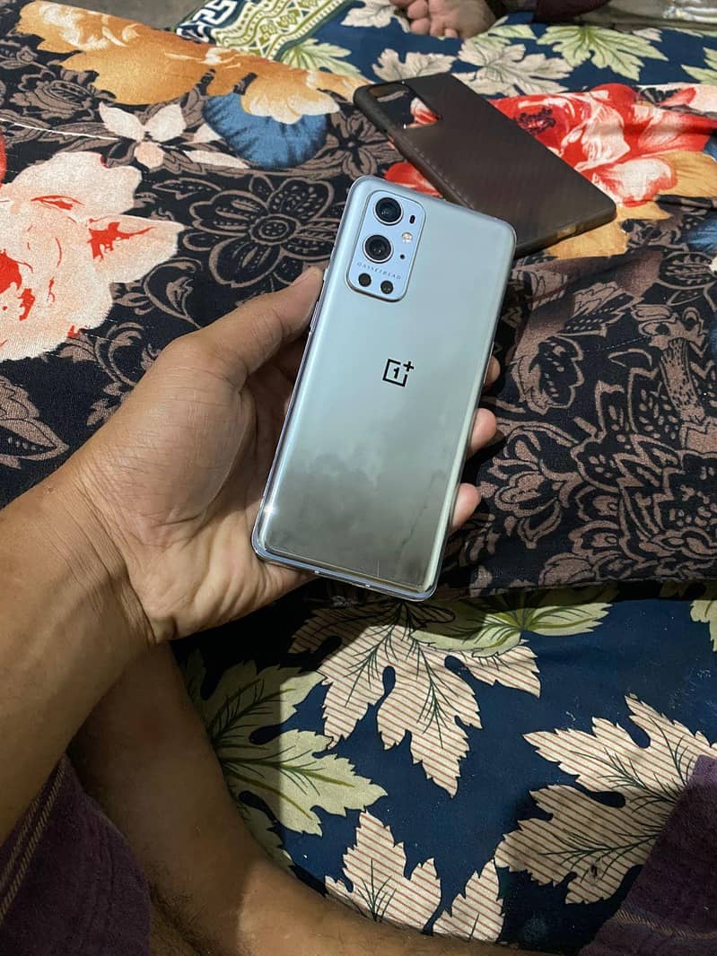 One Plus 9 Pro 1