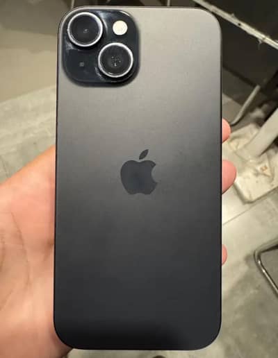 Apple iPhone 15