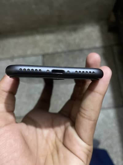 I PHONE 8 CONDITION ALL OK  BTTERY HEALTH 83