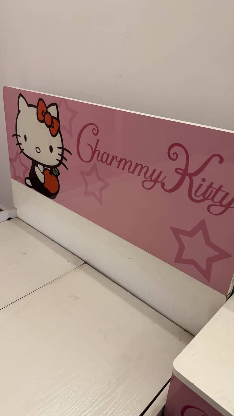 Hello kitty bed 2