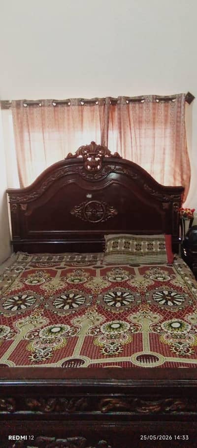 Selling king bed with mattress.