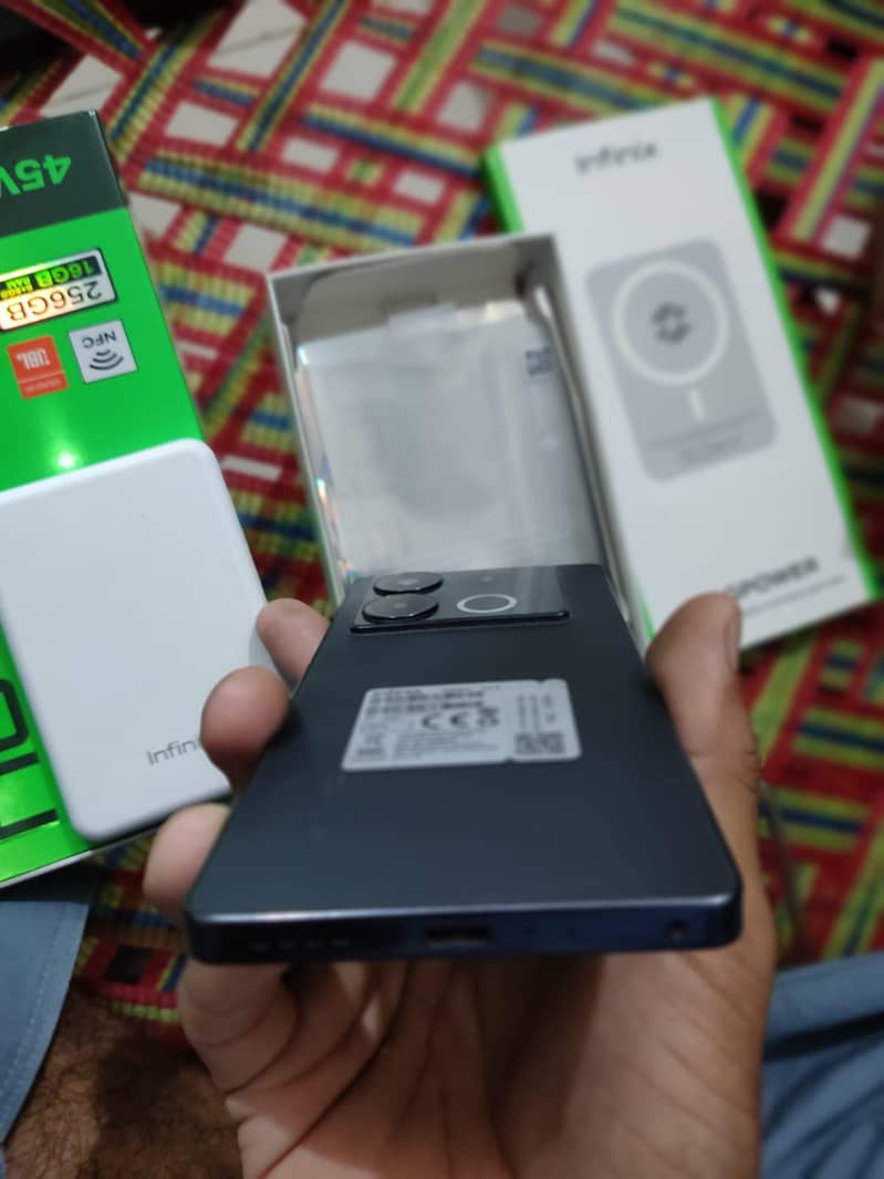 Infinix Note 40 3