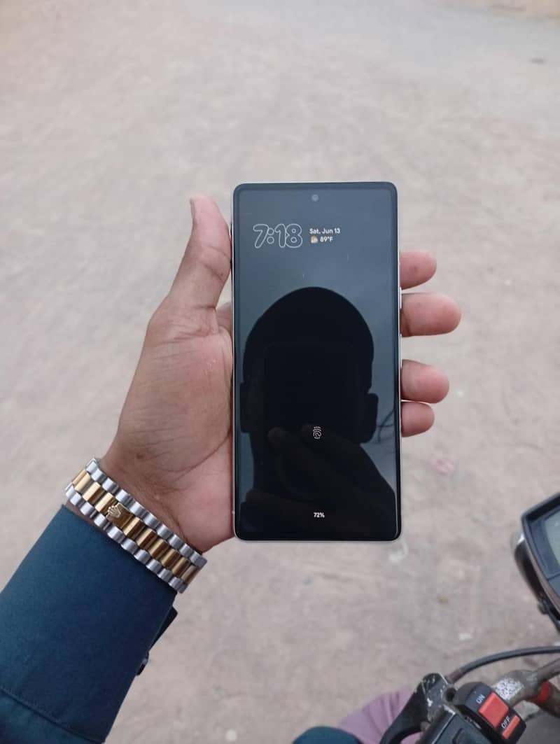 Google Pixel 7 11
