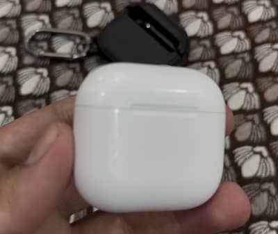 Apple AirPods 4 With Active Noise Cancellation