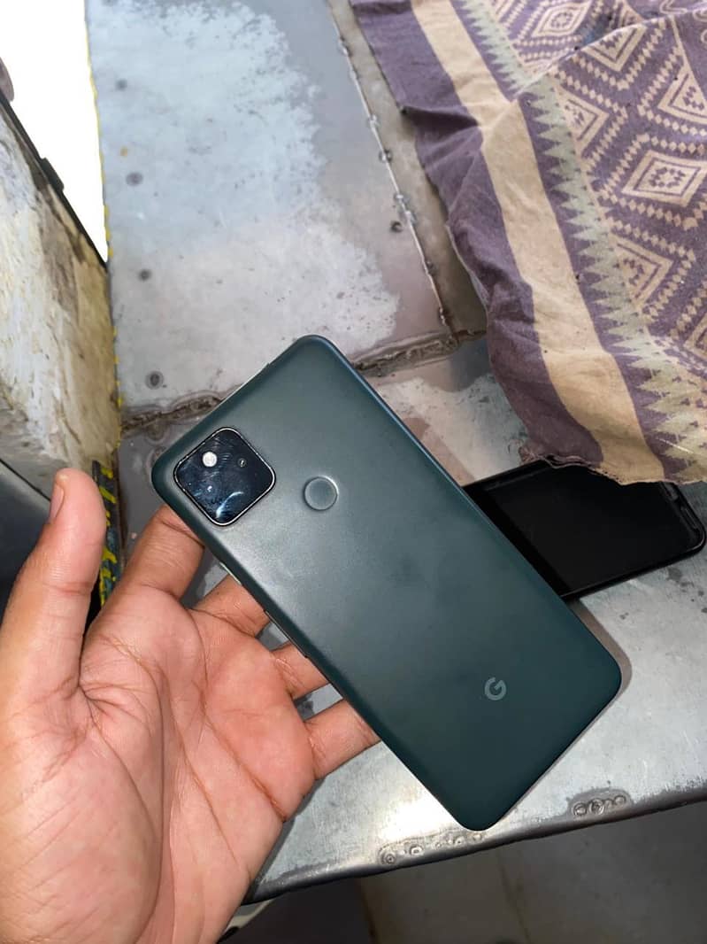 Google Pixel 5a 0