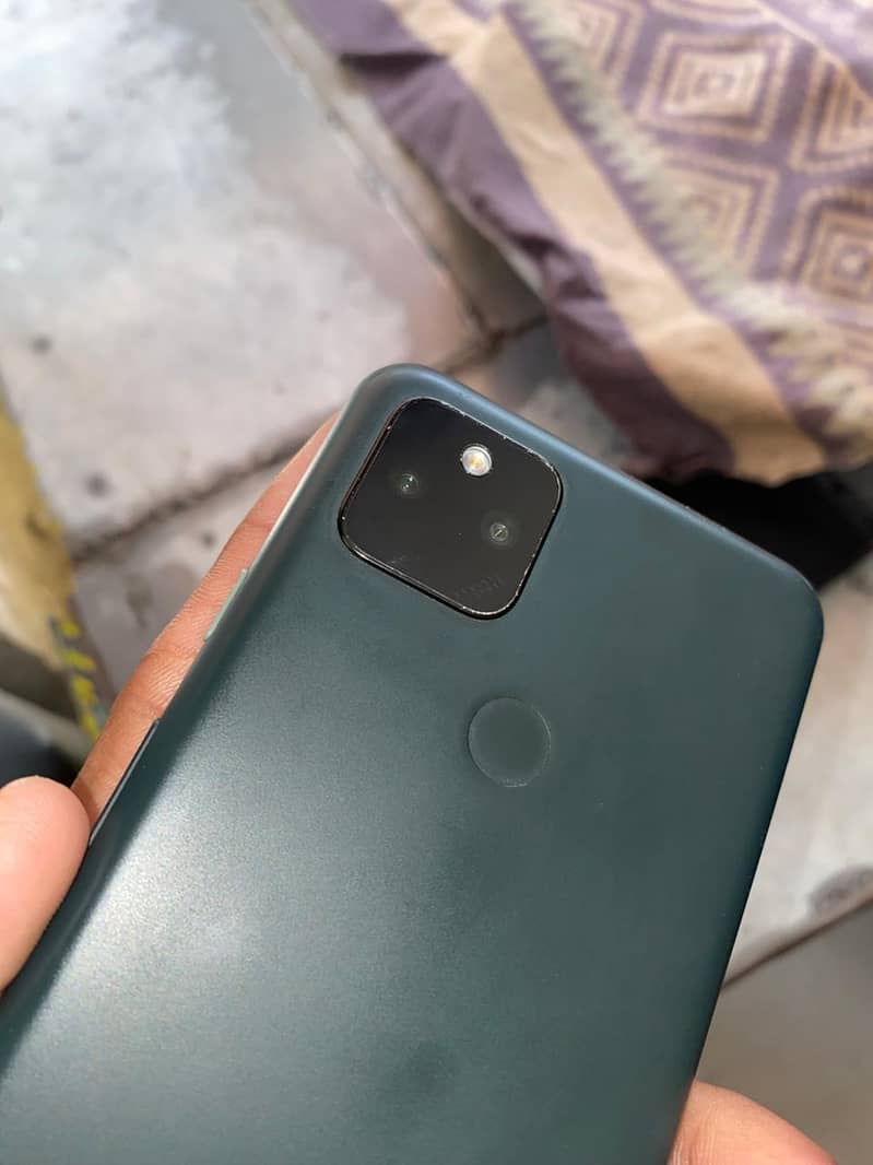 Google Pixel 5a 1