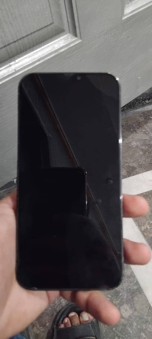 Iphone 12 pro max 1