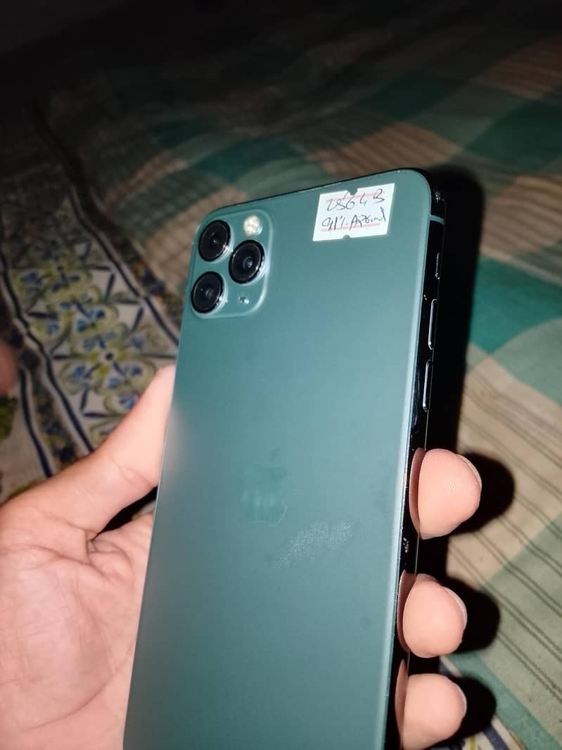 Apple iPhone 11 0