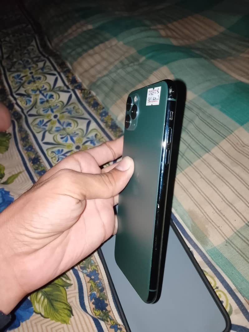 Apple iPhone 11 2