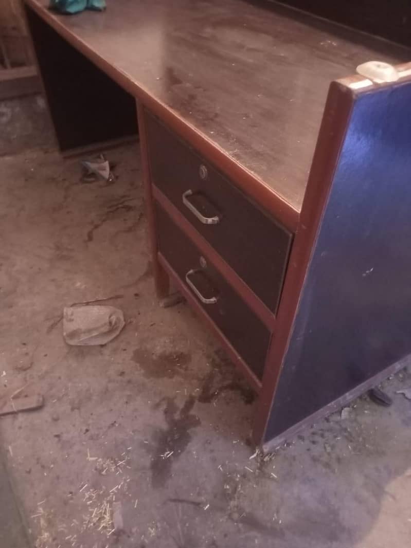 Office table 2