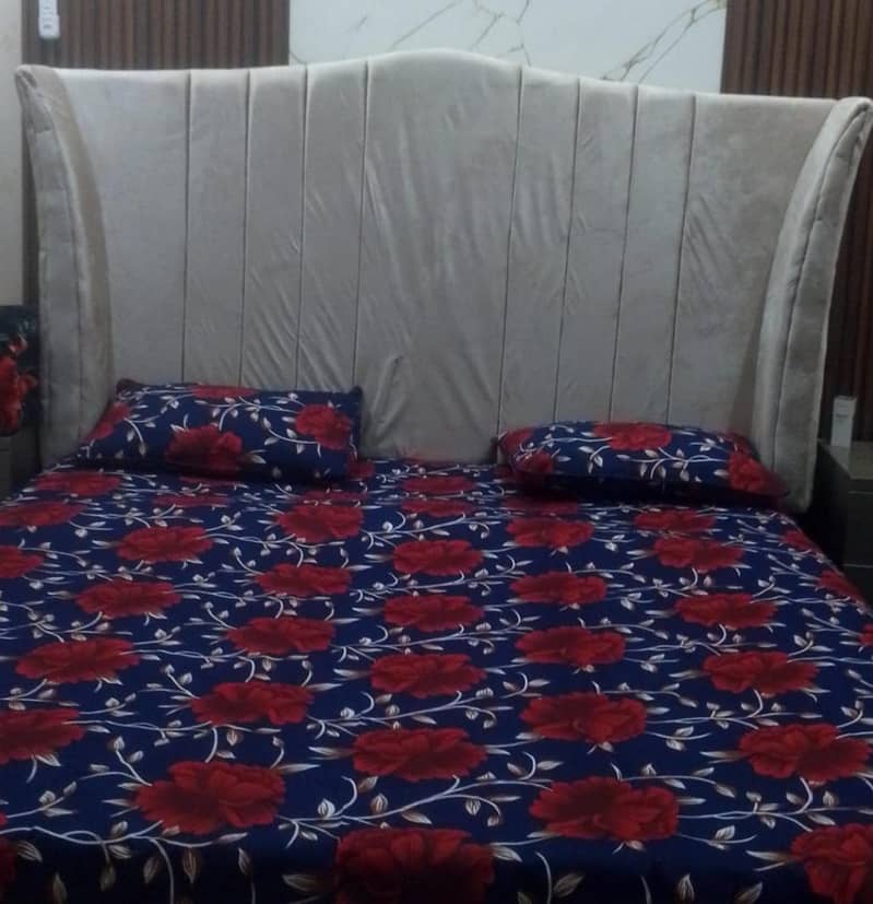 bed set and sofa set 0