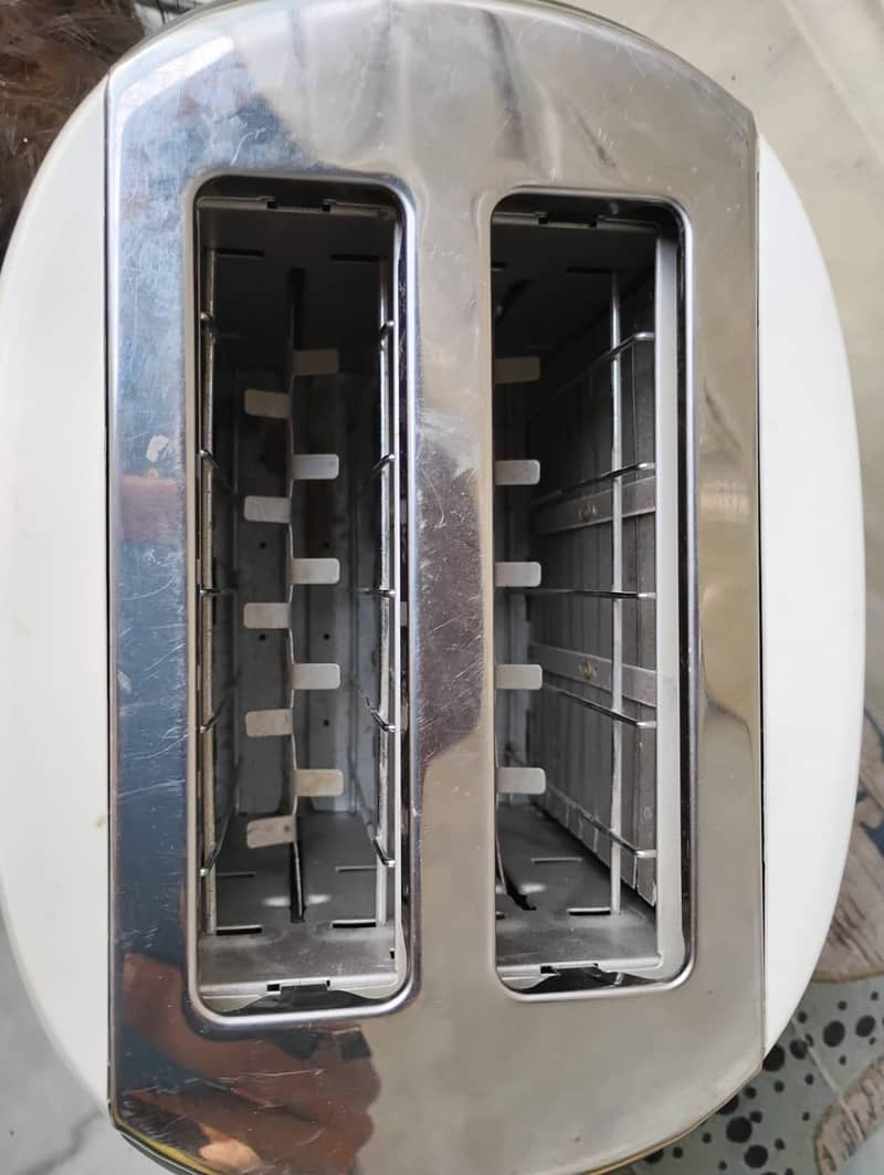 Toaster 1