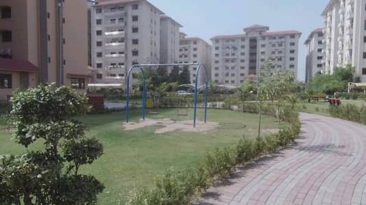 10 Marla Flat For sale In Askari 10 Lahore In Only Rs. 35500000