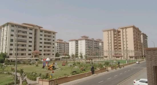10 Marla Flat For sale In Askari 10 Lahore In Only Rs. 35500000