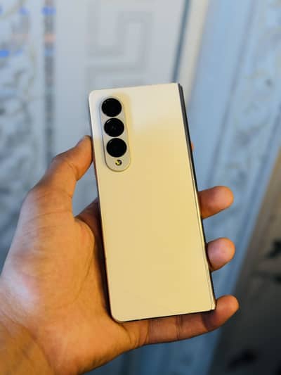 Samsung Mobile Z Fold 4