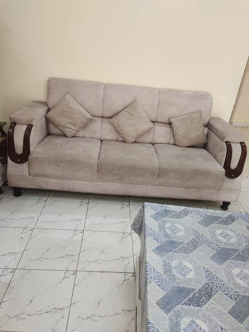 Sofa Set 0