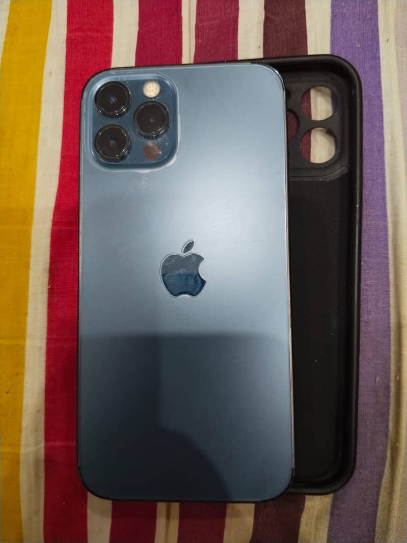 Apple iPhone 12 Pro 1