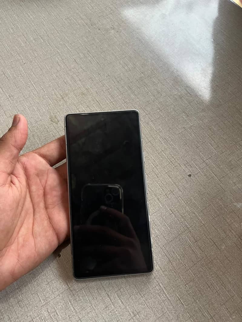 Google Pixel 7a 1