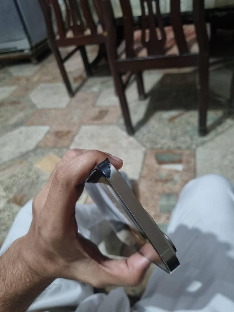 Iphone 14 pro max sim working 2