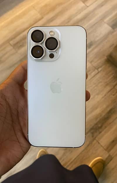 Apple iPhone 13 Pro