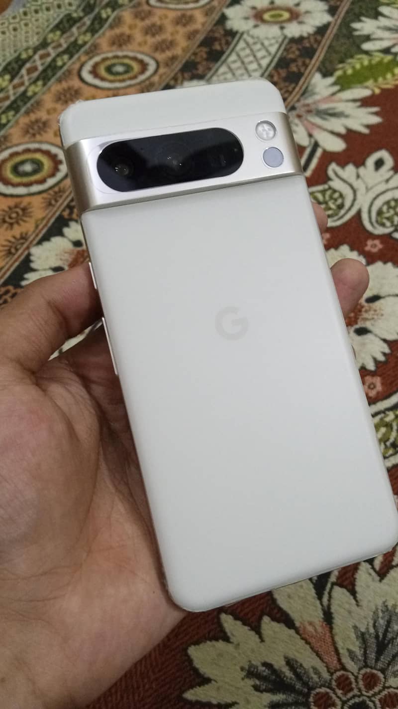 Google Pixel 8 Pro 1