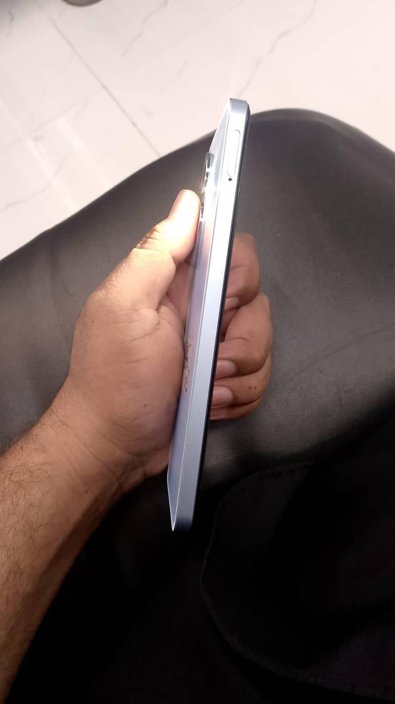 Realme Note 60 5
