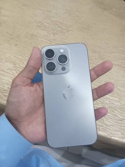 Apple iPhone 15 Pro