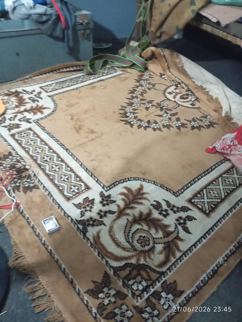 fancy carpet 0