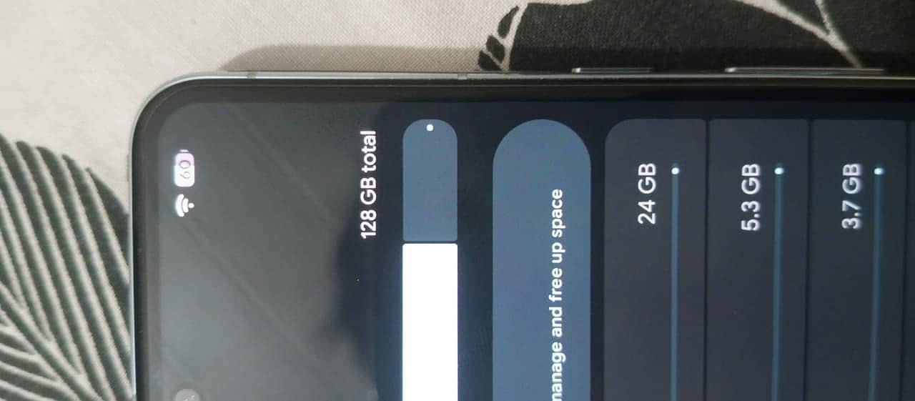 Google Pixel 8 Pro 4