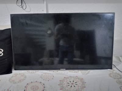 40 inch led TV android for sale