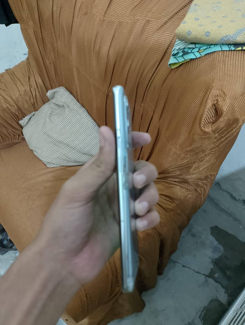 One Plus 9 Pro 3